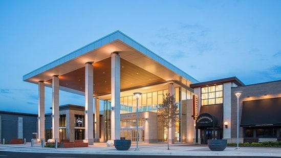 springfield mall shooting